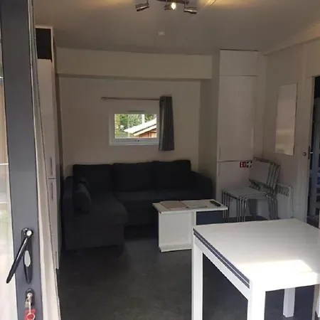 In Mit Grill, Terrasse Und Garten Wackersdorf
